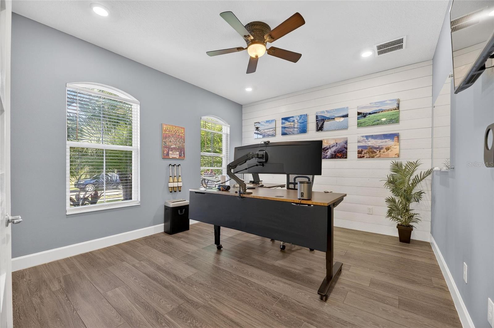 MIRABAY PH 3C-3 - Residential