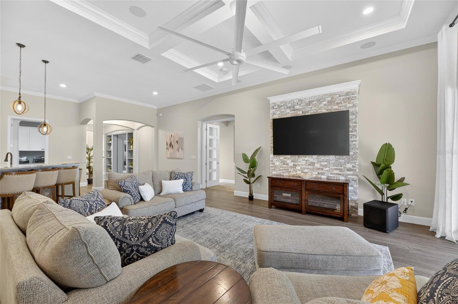 MIRABAY PH 3C-3 - Residential