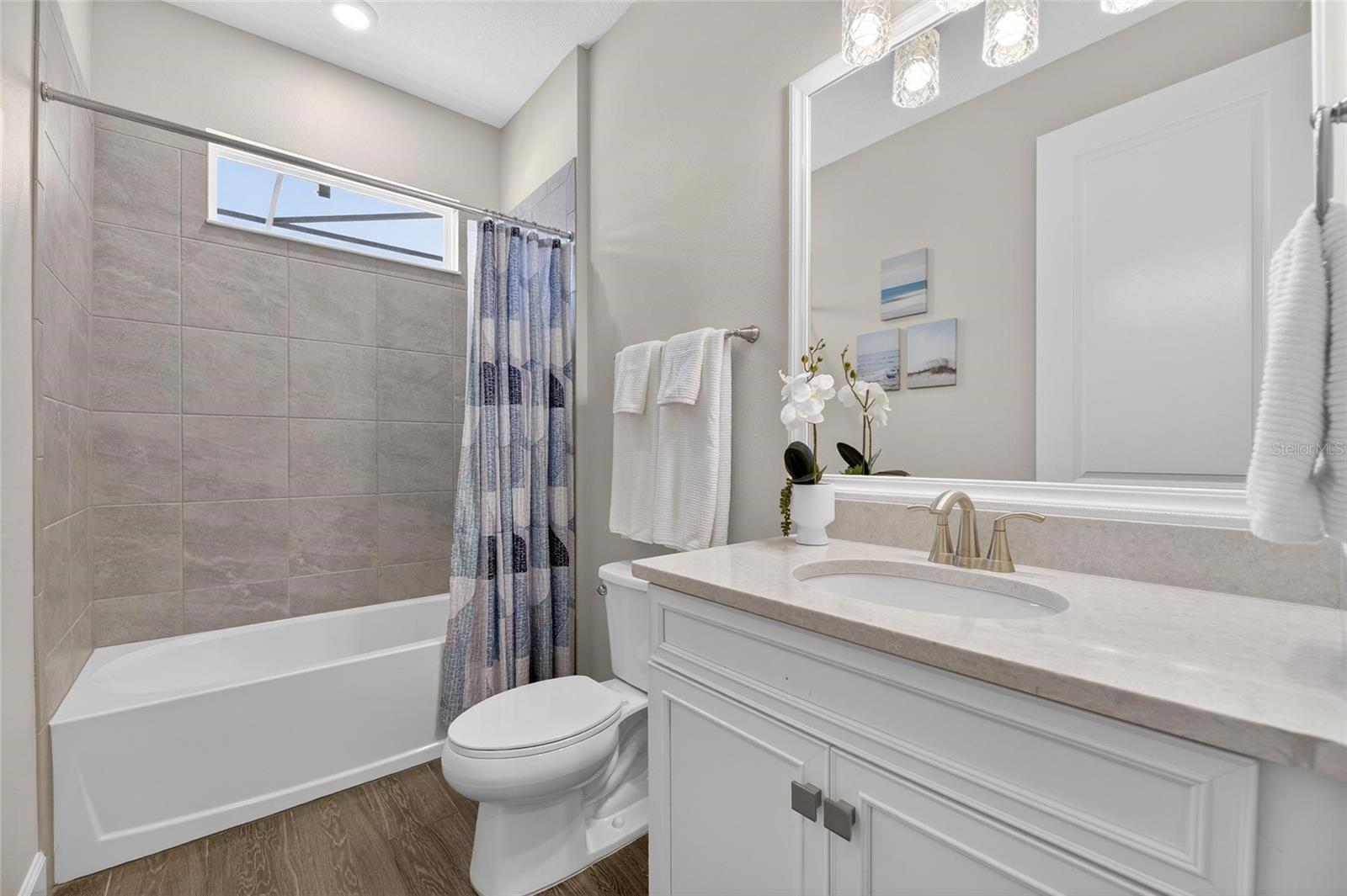 MIRABAY PH 3C-3 - Residential