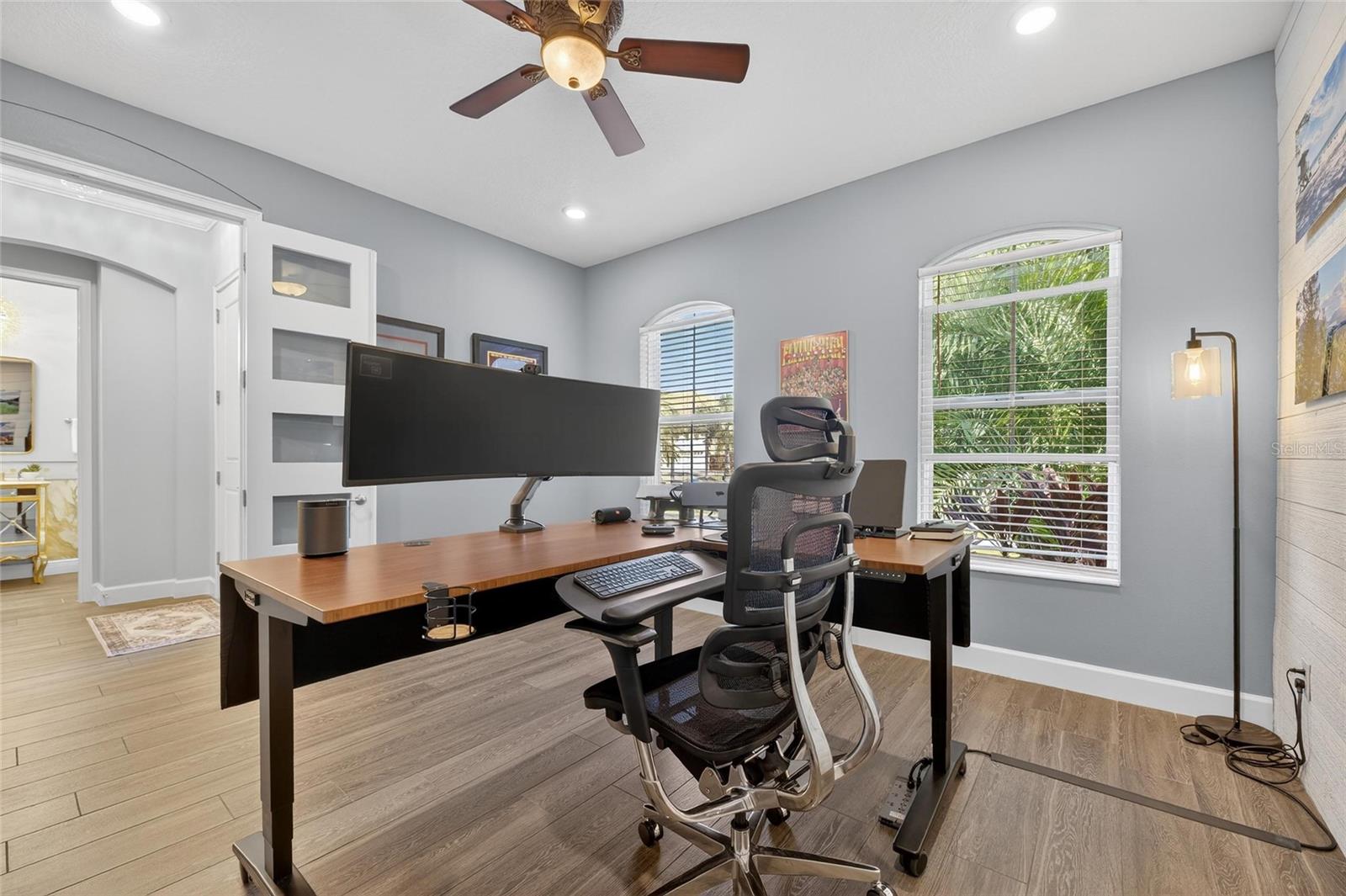 MIRABAY PH 3C-3 - Residential