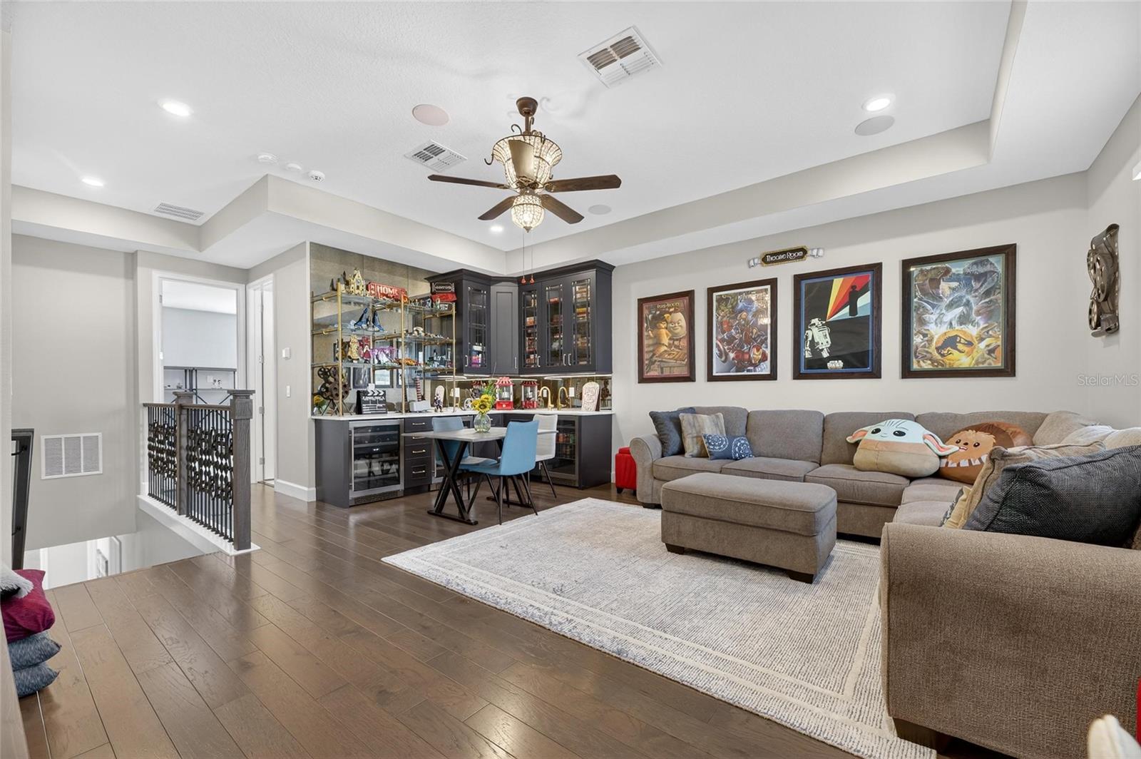 MIRABAY PH 3C-3 - Residential