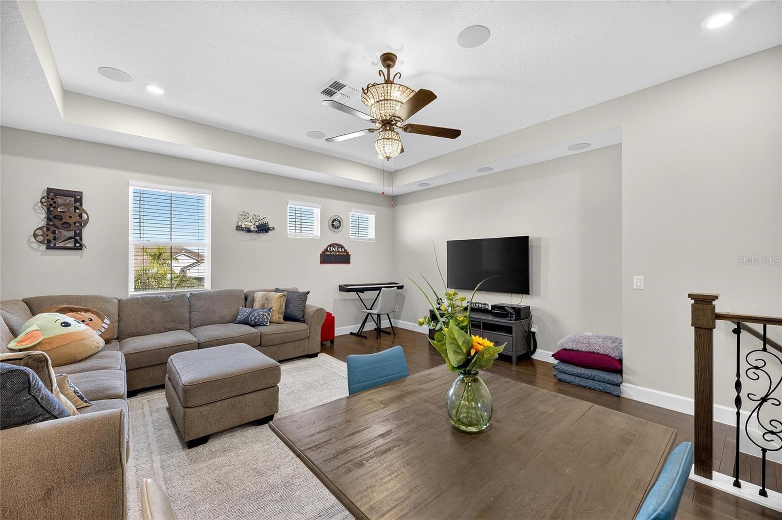 MIRABAY PH 3C-3 - Residential