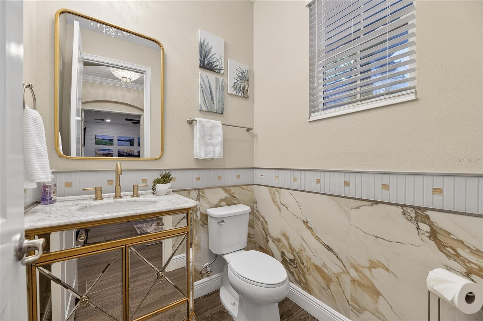 MIRABAY PH 3C-3 - Residential