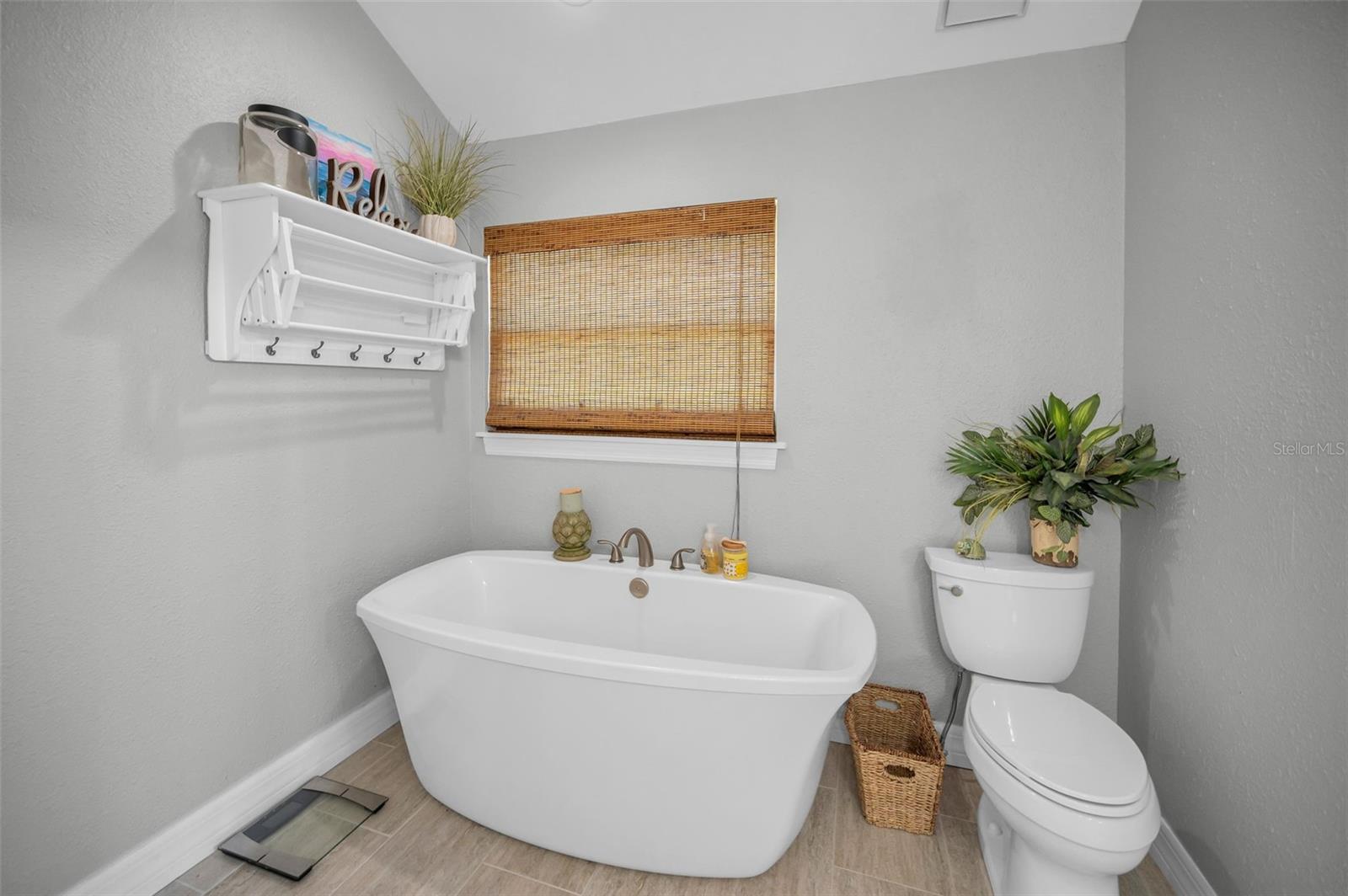 INDIAN BLUFF ISLAND 3RD ADD - Residential