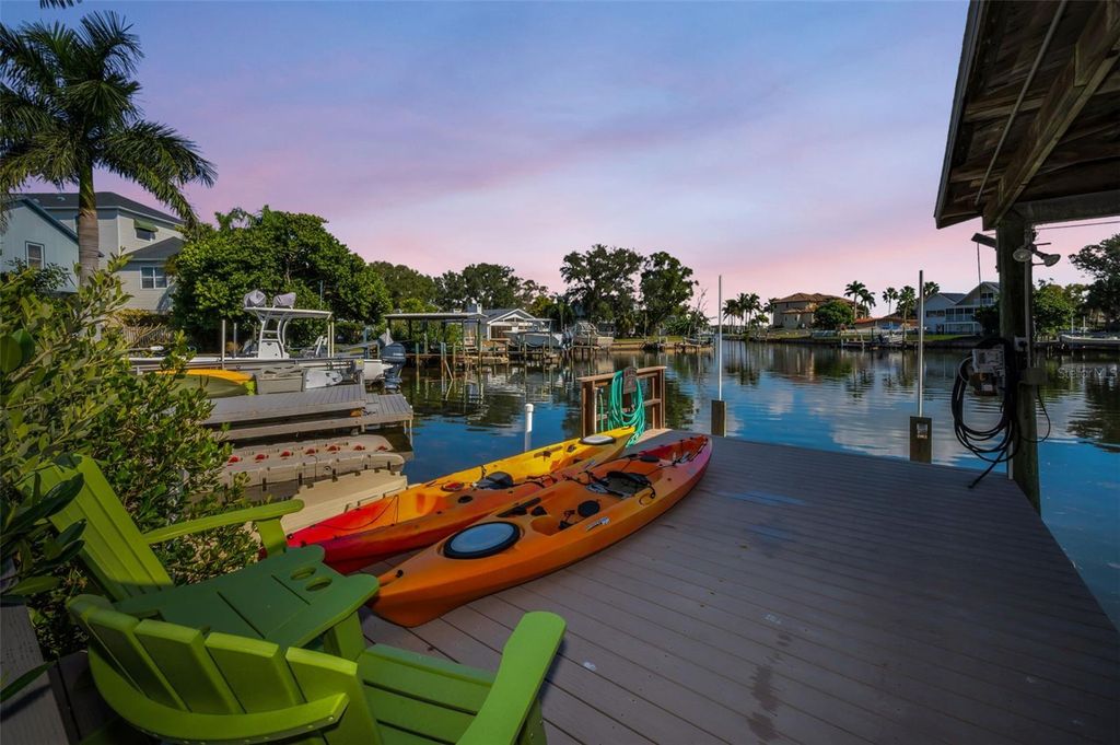 Photo of 110 Carlyle Circle, Palm Harbor, FL 34683 (MLS # TB8452867)