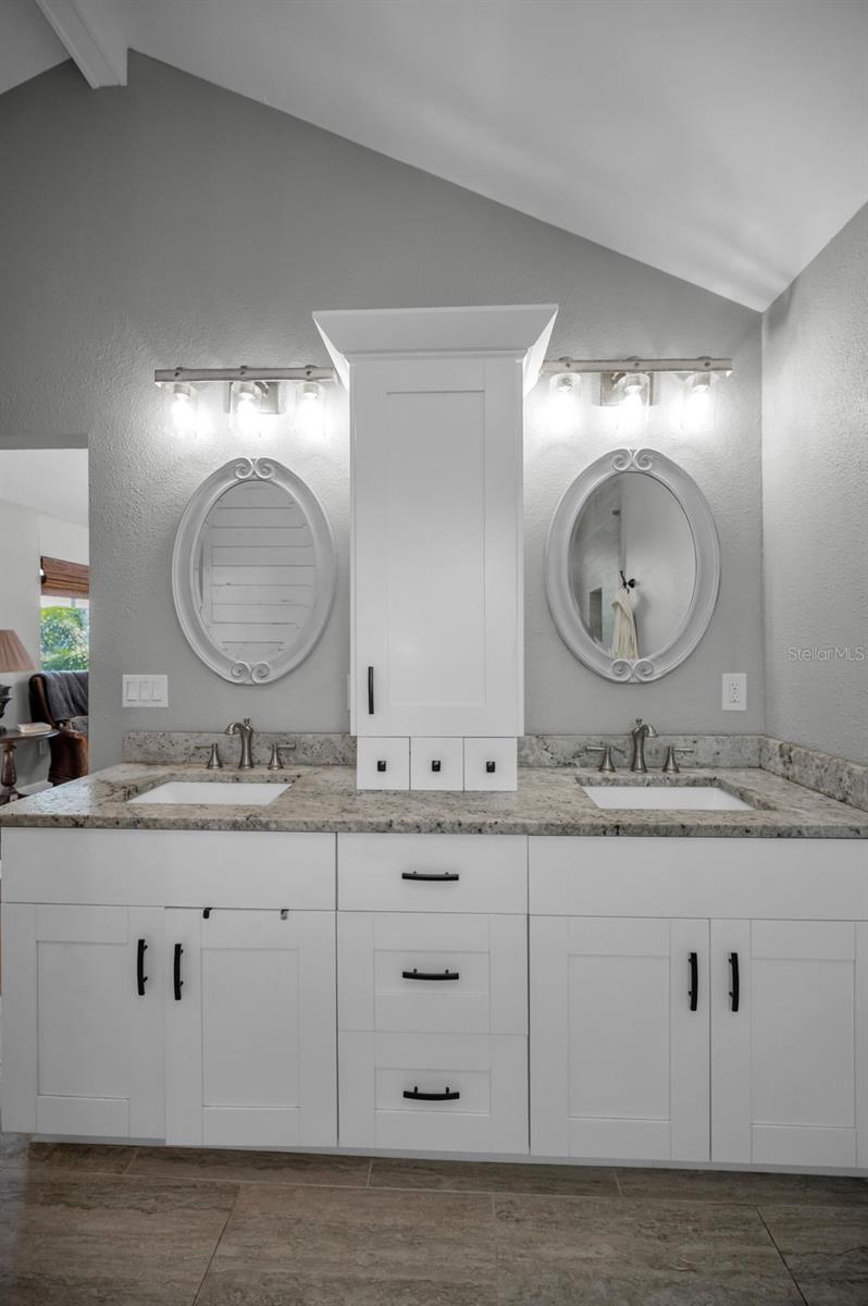 INDIAN BLUFF ISLAND 3RD ADD - Residential