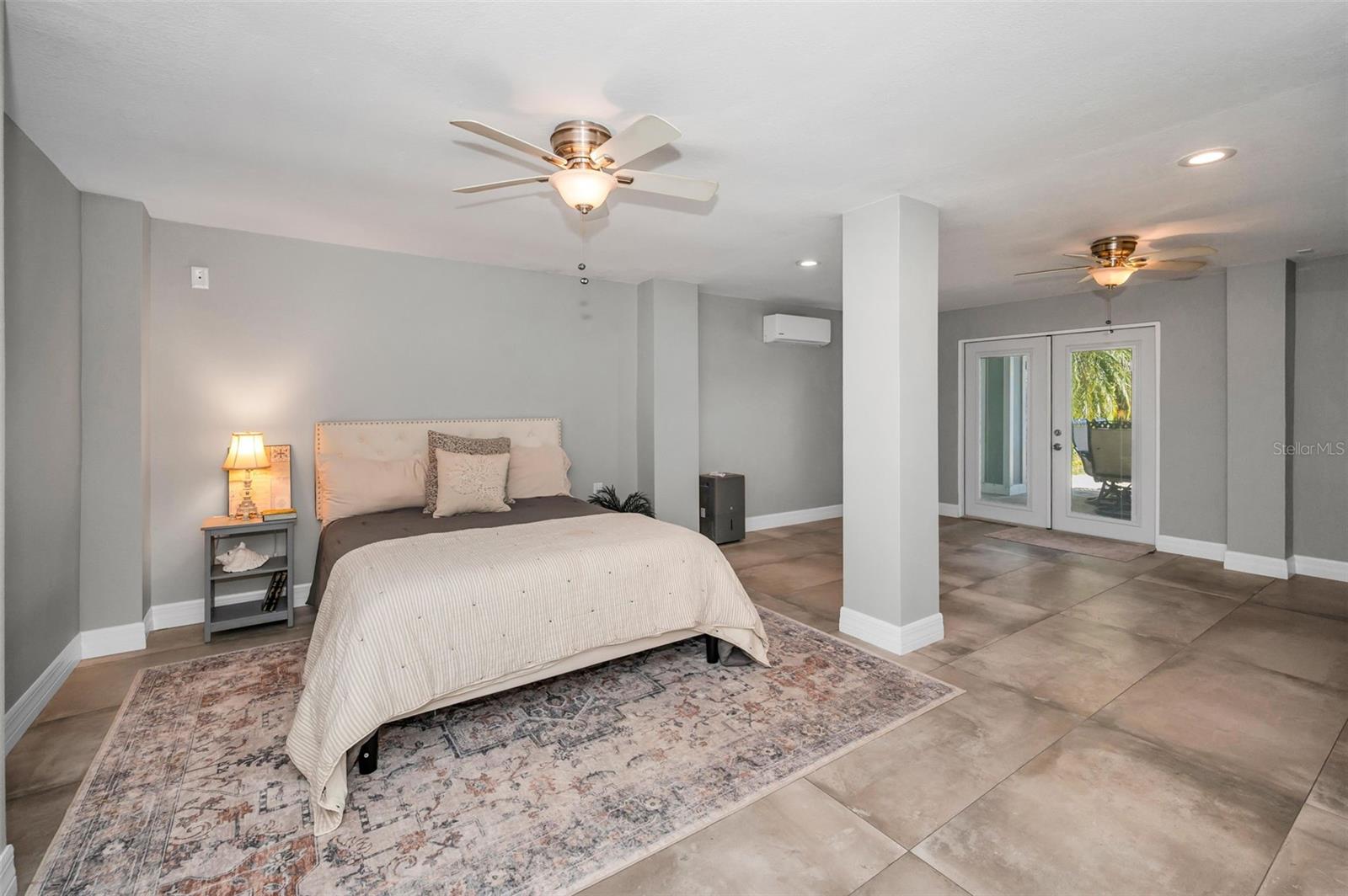 INDIAN BLUFF ISLAND 3RD ADD - Residential