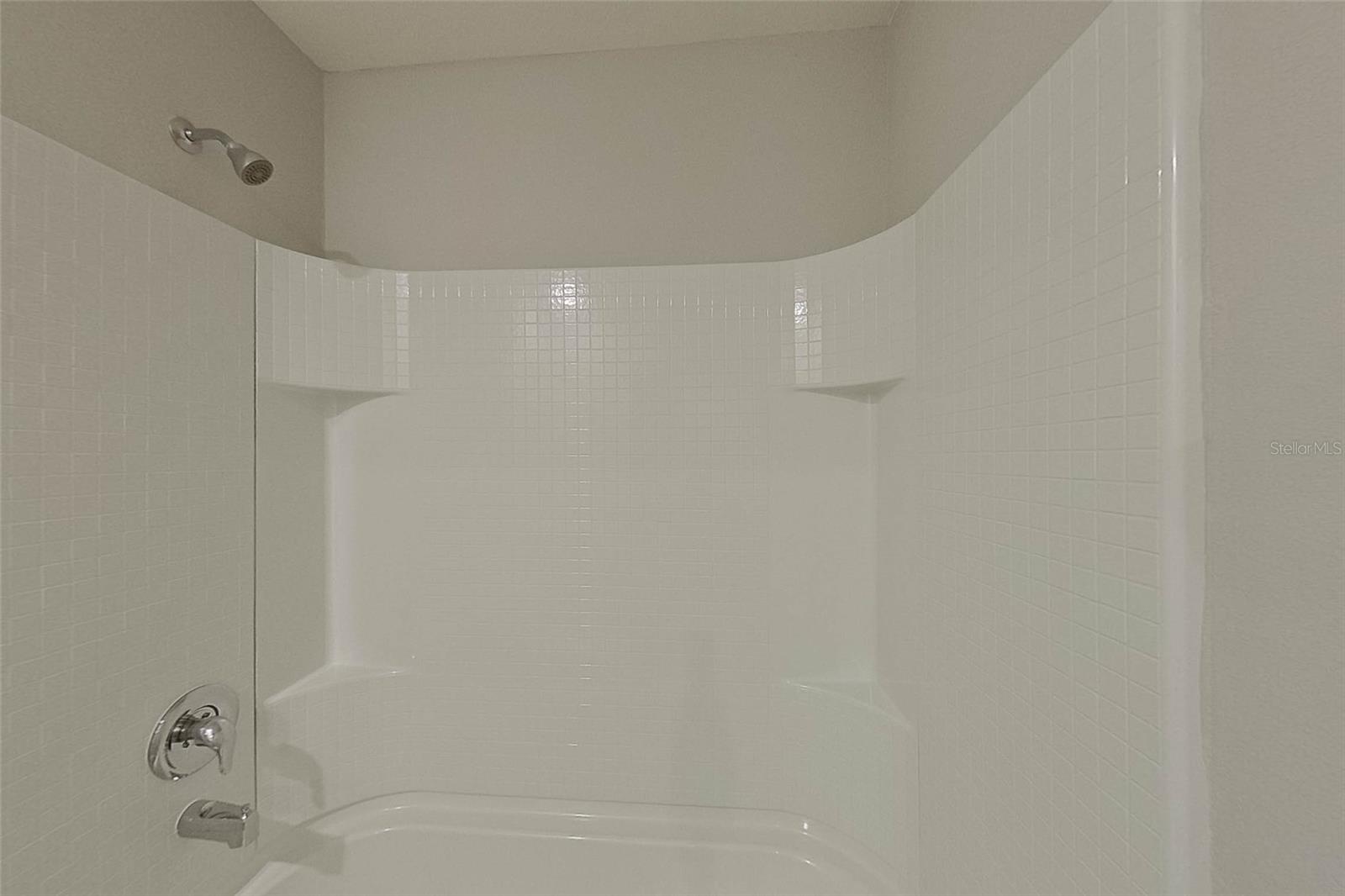 OCALA CROSSINGS - Residential Lease