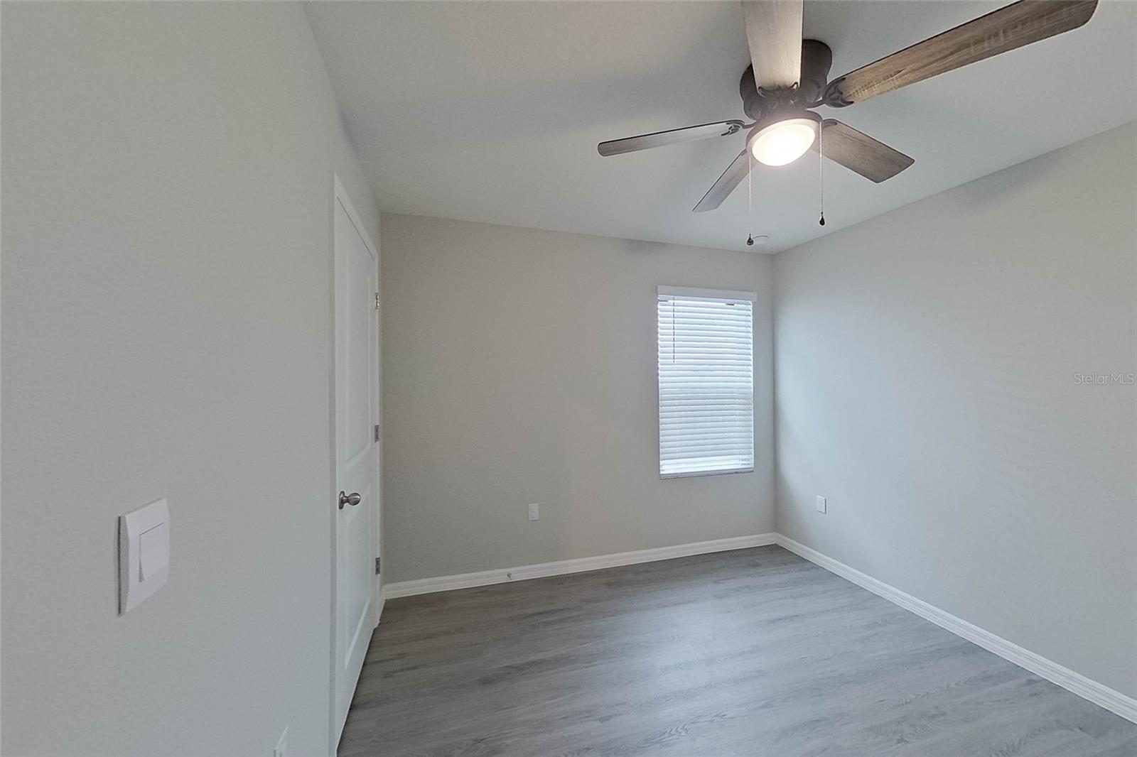 OCALA CROSSINGS - Residential Lease