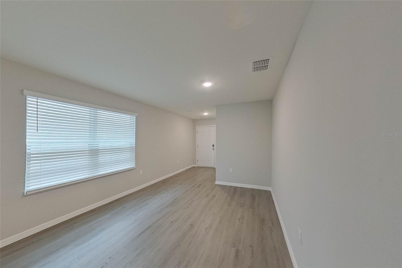 OCALA CROSSINGS - Residential Lease