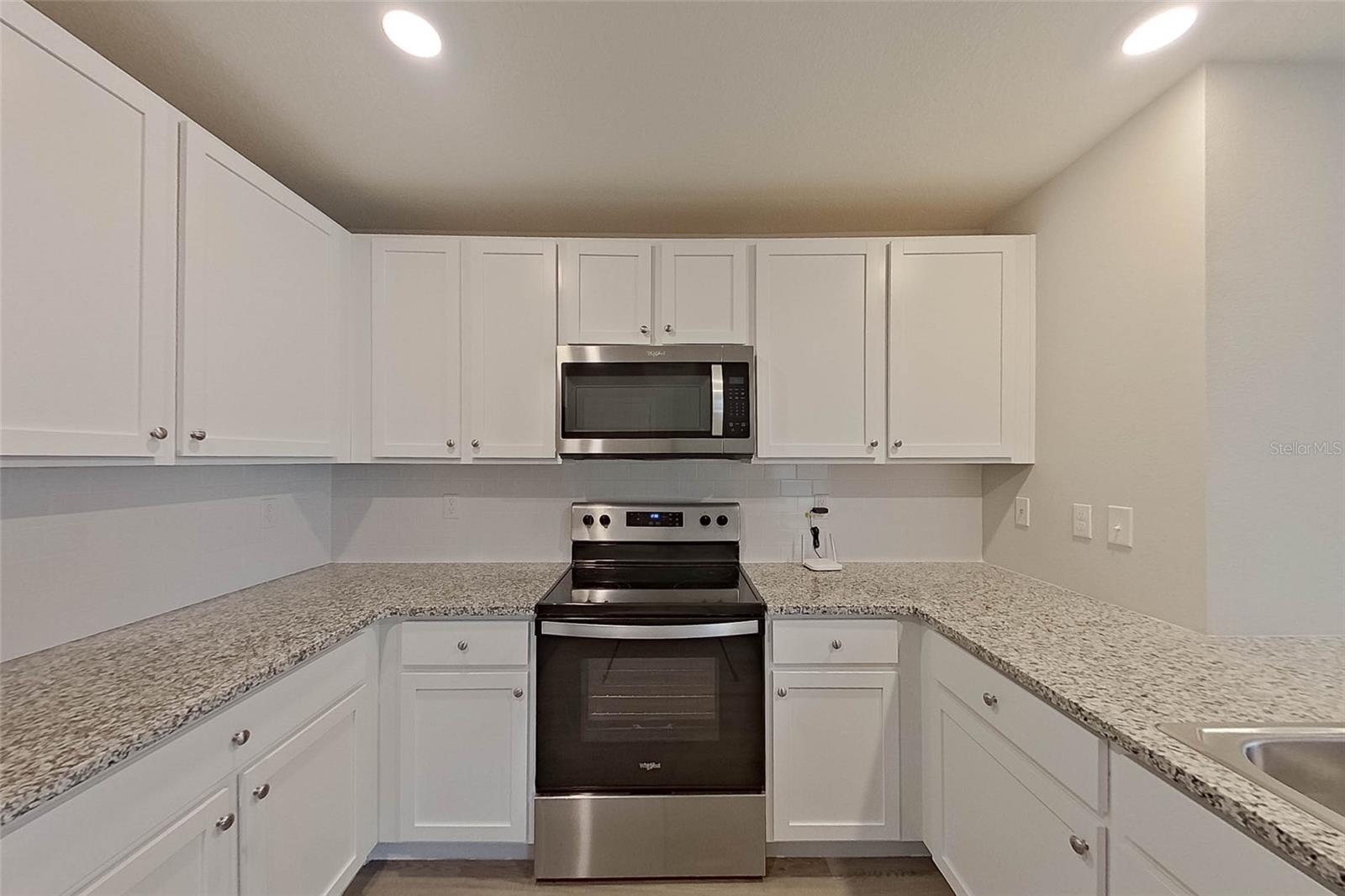 OCALA CROSSINGS - Residential Lease