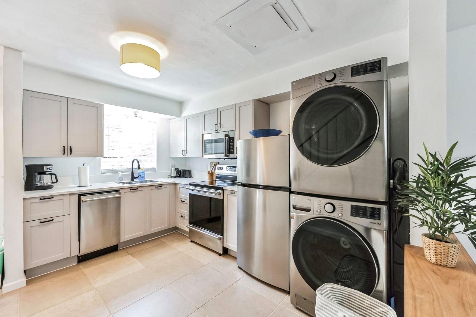 WHISPERING PINES PH 2 - Residential