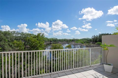 A home in SEMINOLE