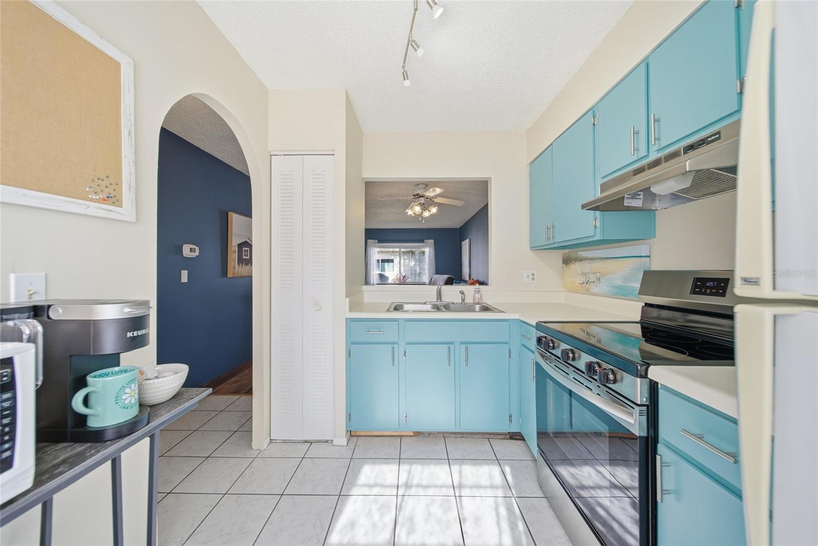 MISSION OAKS CONDO - Residential