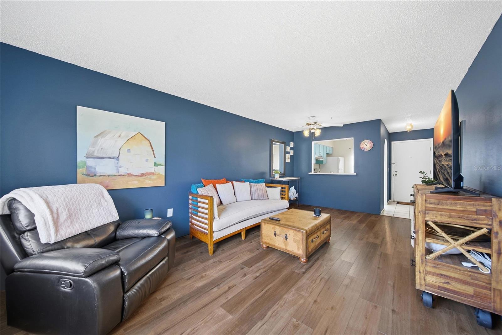 MISSION OAKS CONDO - Residential