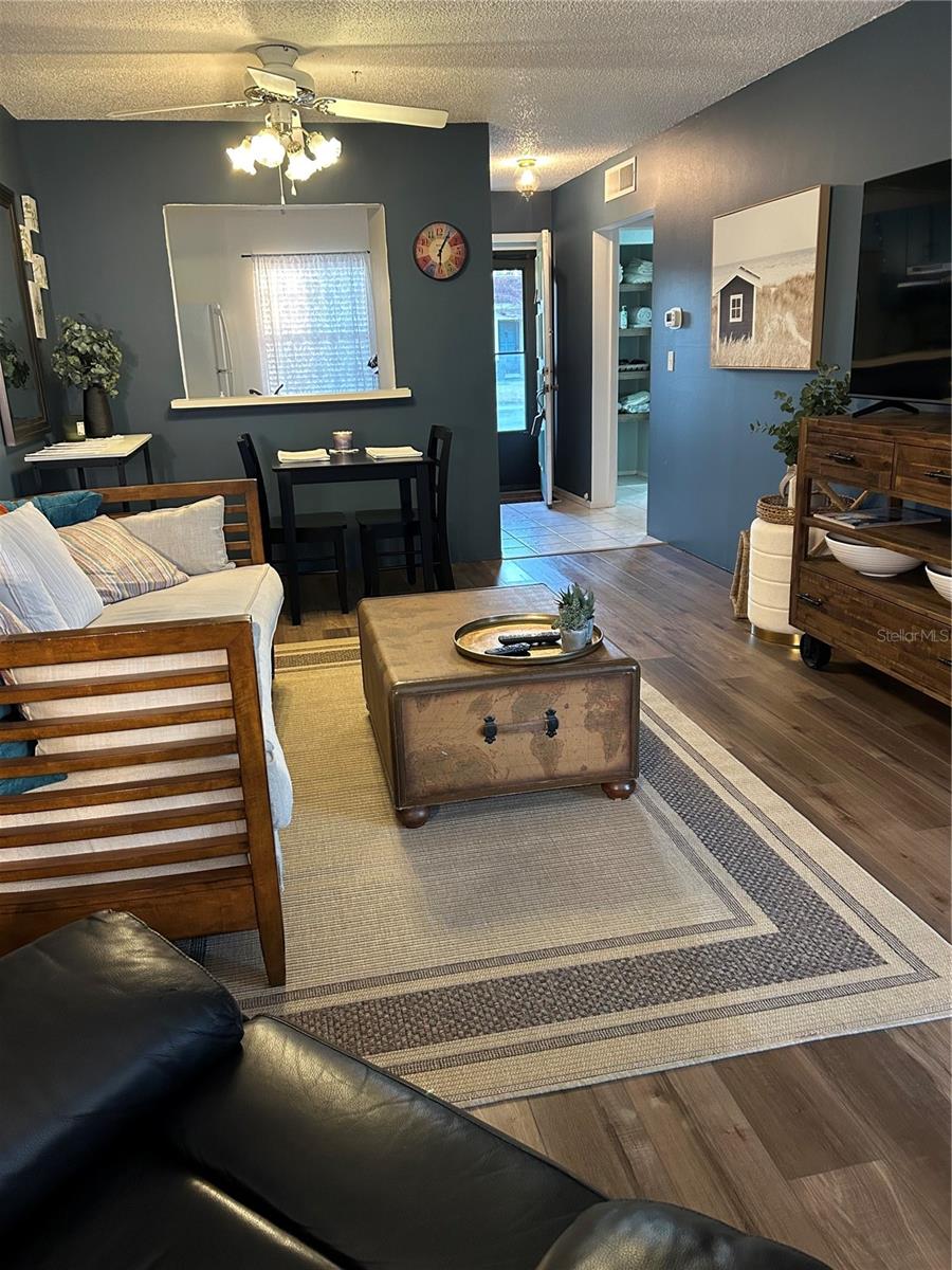 MISSION OAKS CONDO - Residential