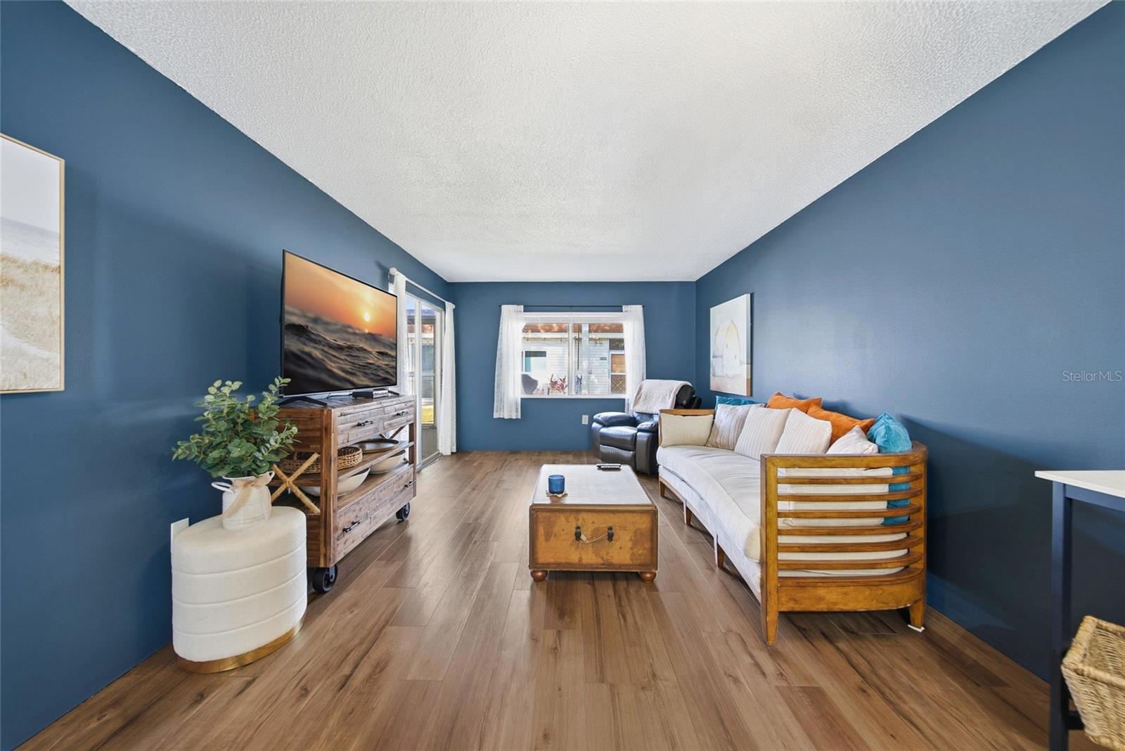 MISSION OAKS CONDO - Residential