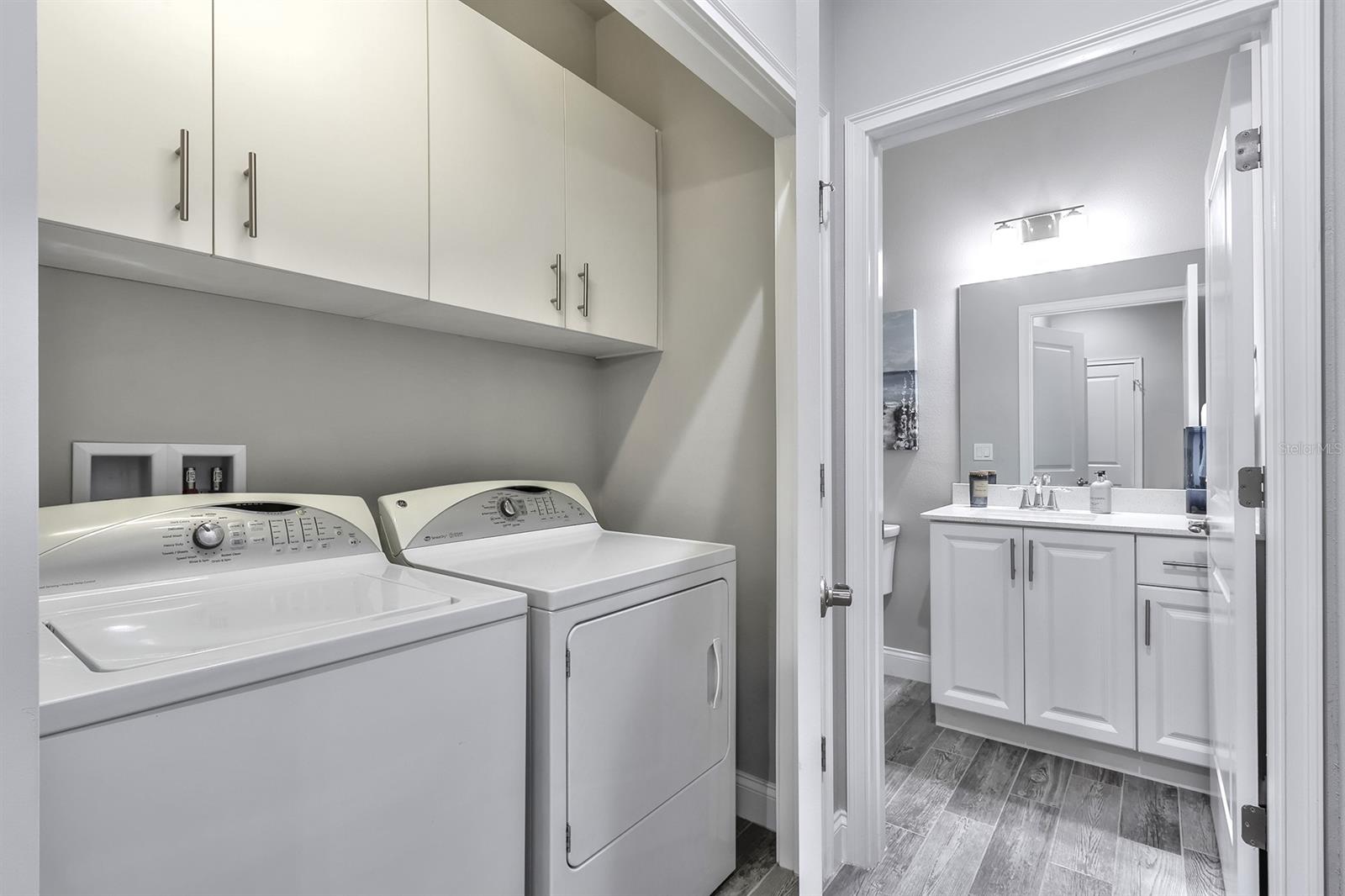 Venetian Bay Ph 1B Un 1 #H - Residential