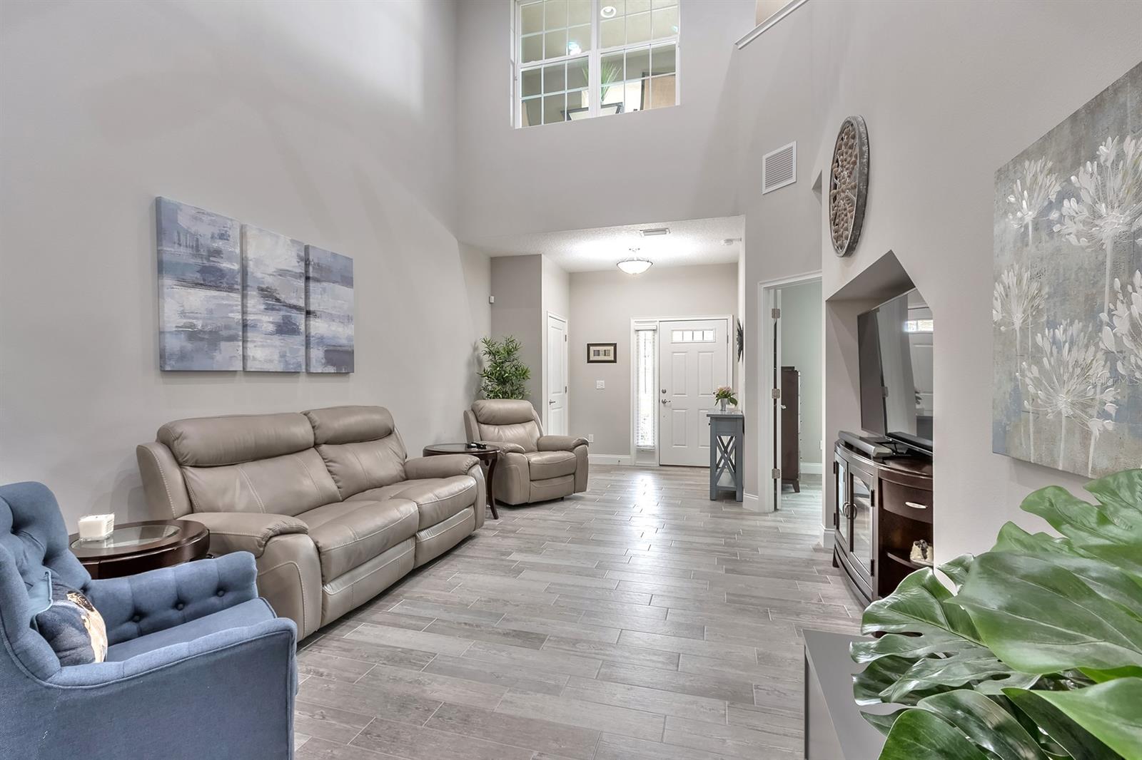 Venetian Bay Ph 1B Un 1 #H - Residential