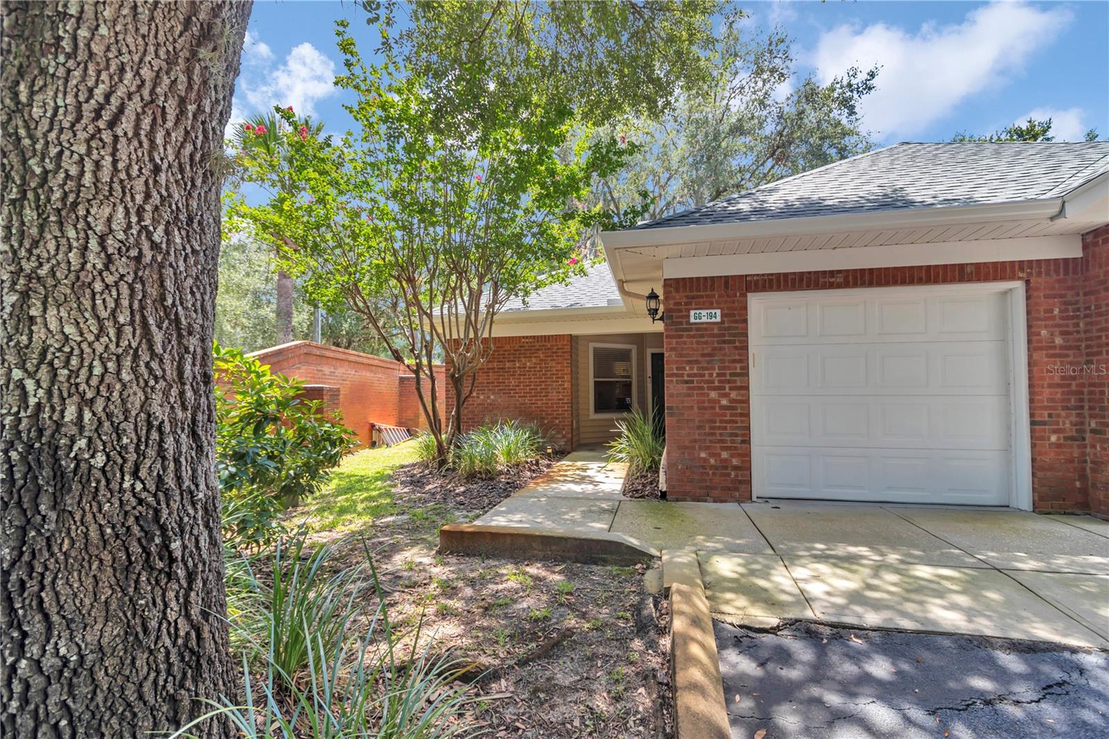 GREENS CONDOS AT WEST END - Residential