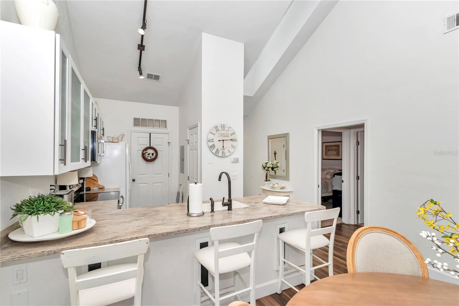 GREENS CONDOS AT WEST END - Residential