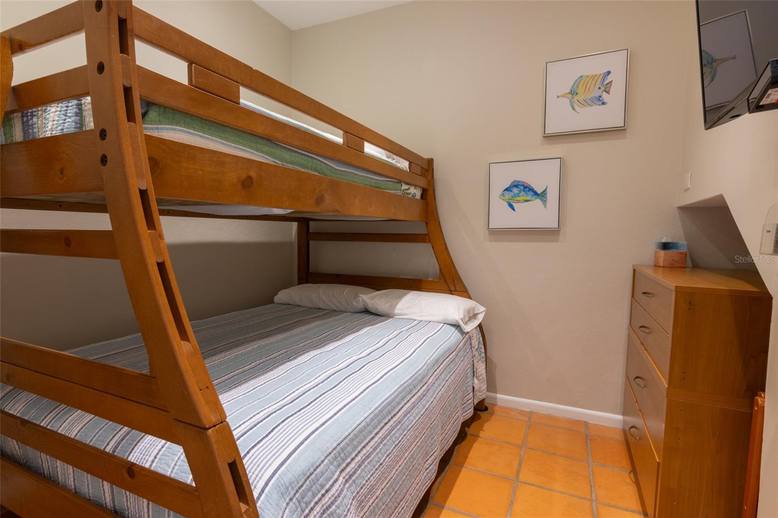 VILLA LAS BRISAS - Residential