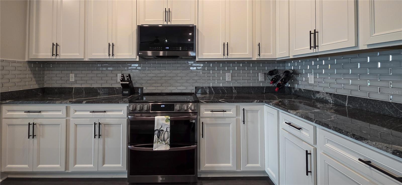 DEL WEBB AT BAYVIEW PH II SUBPH A & B - Residential