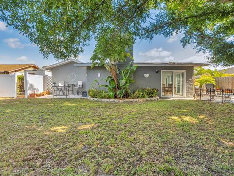 A home in SARASOTA