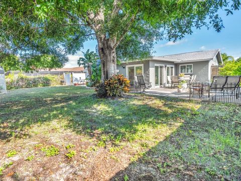 A home in SARASOTA