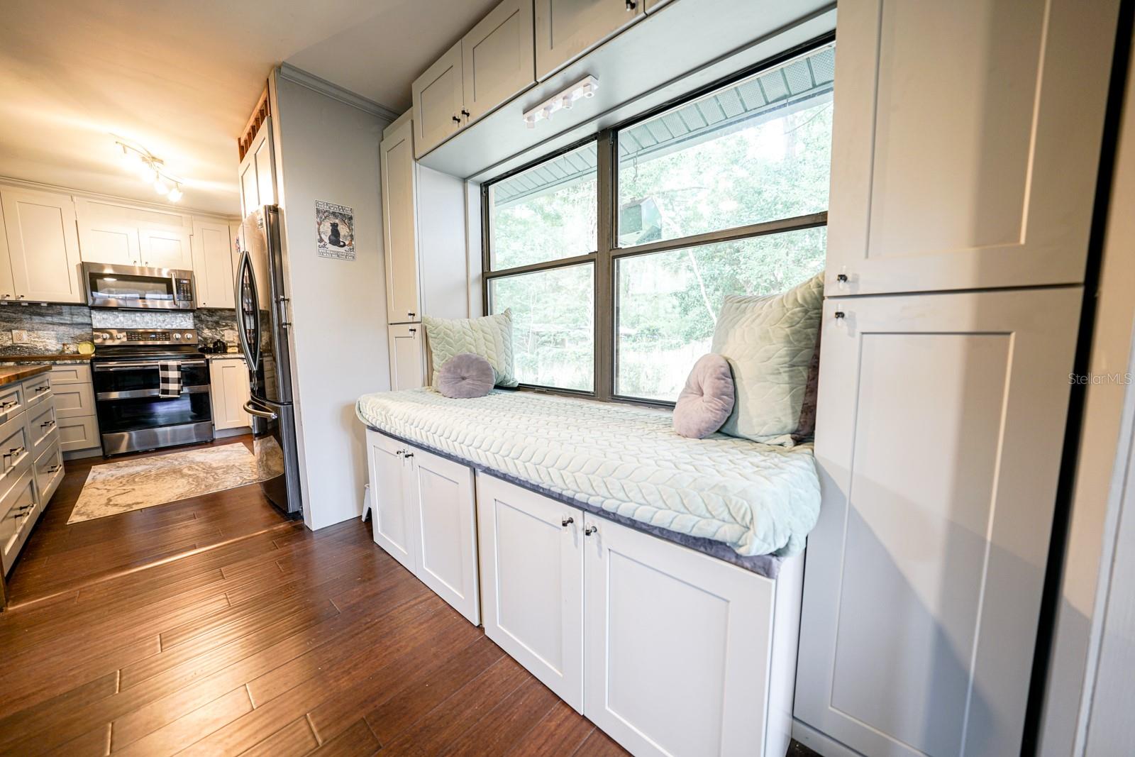 G M WHETSTONE ESTATE ADD TO H S - Residential