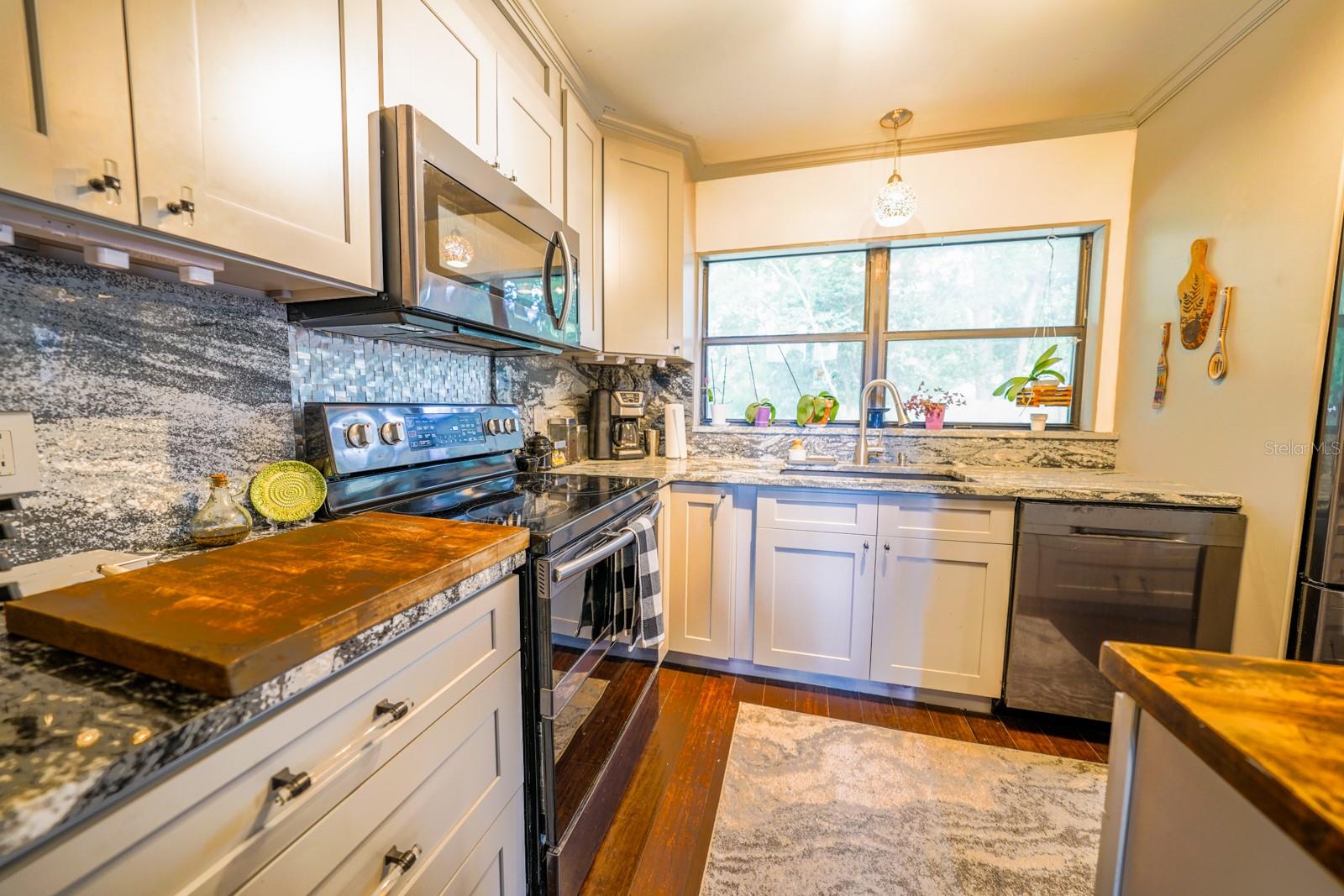 G M WHETSTONE ESTATE ADD TO H S - Residential