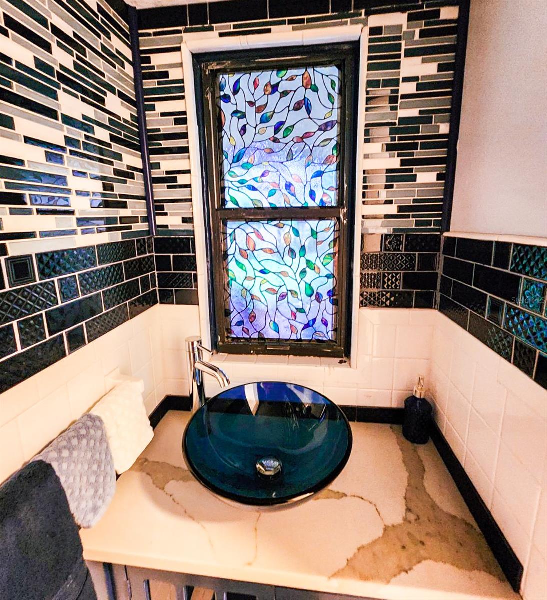 G M WHETSTONE ESTATE ADD TO H S - Residential