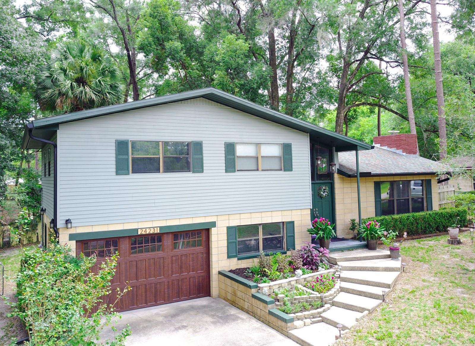 G M WHETSTONE ESTATE ADD TO H S - Residential