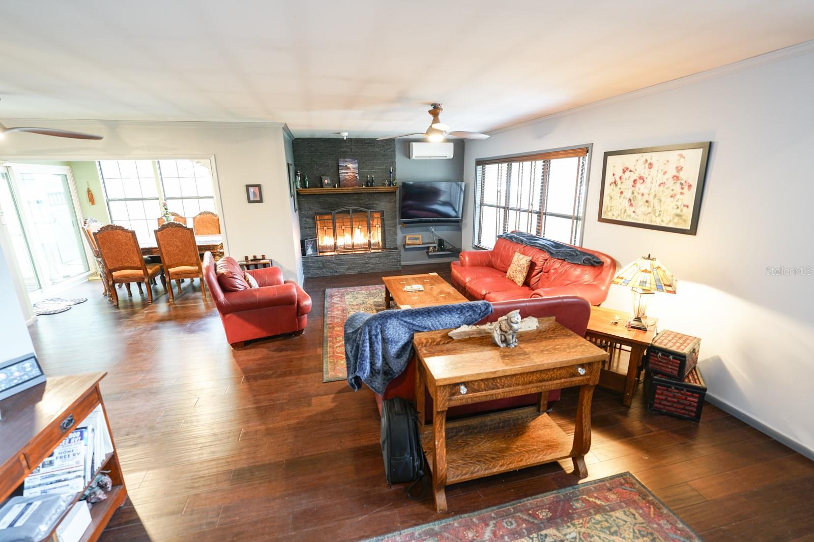 G M WHETSTONE ESTATE ADD TO H S - Residential