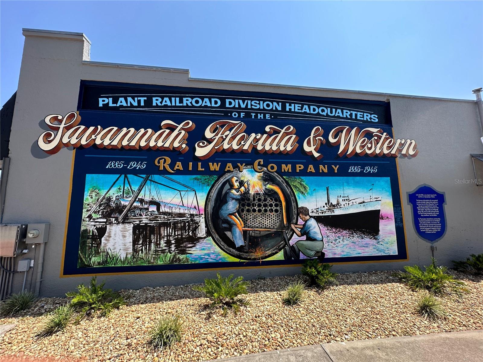 G M WHETSTONE ESTATE ADD TO H S - Residential