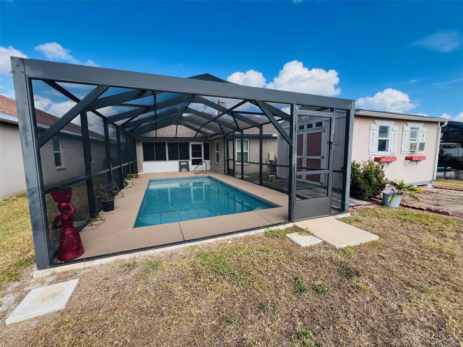 ISLAND LAKES - Residential