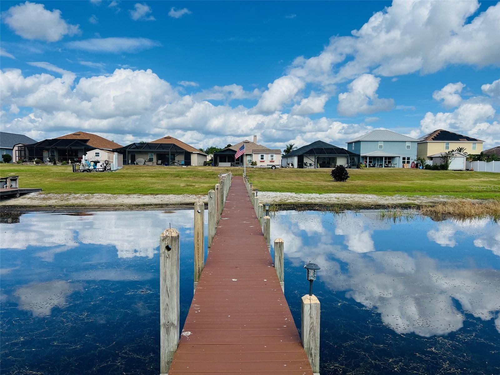 ISLAND LAKES - Residential