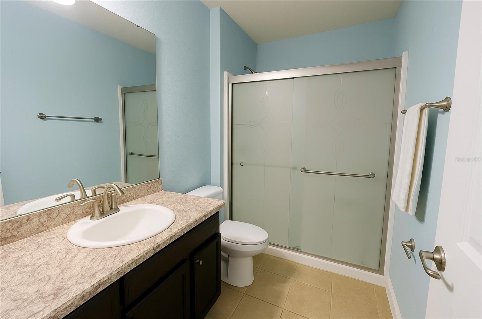 ISLAND LAKES - Residential