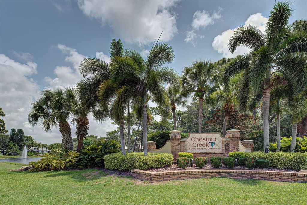 Photo of 826 Bayport Circle, Venice, FL 34292 (MLS # N6140087)