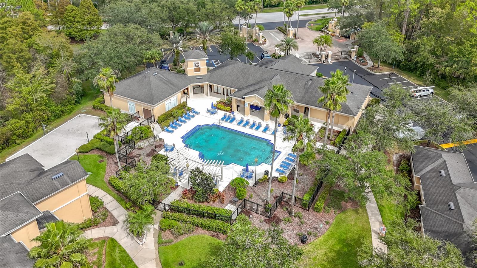 OXFORD PLACE AT TAMPA PALMS A - Residential