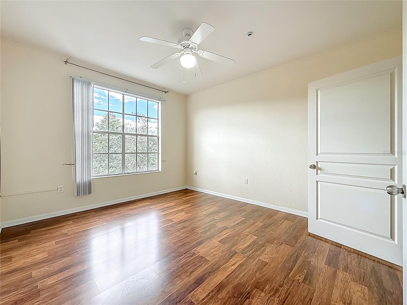 OXFORD PLACE AT TAMPA PALMS A - Residential