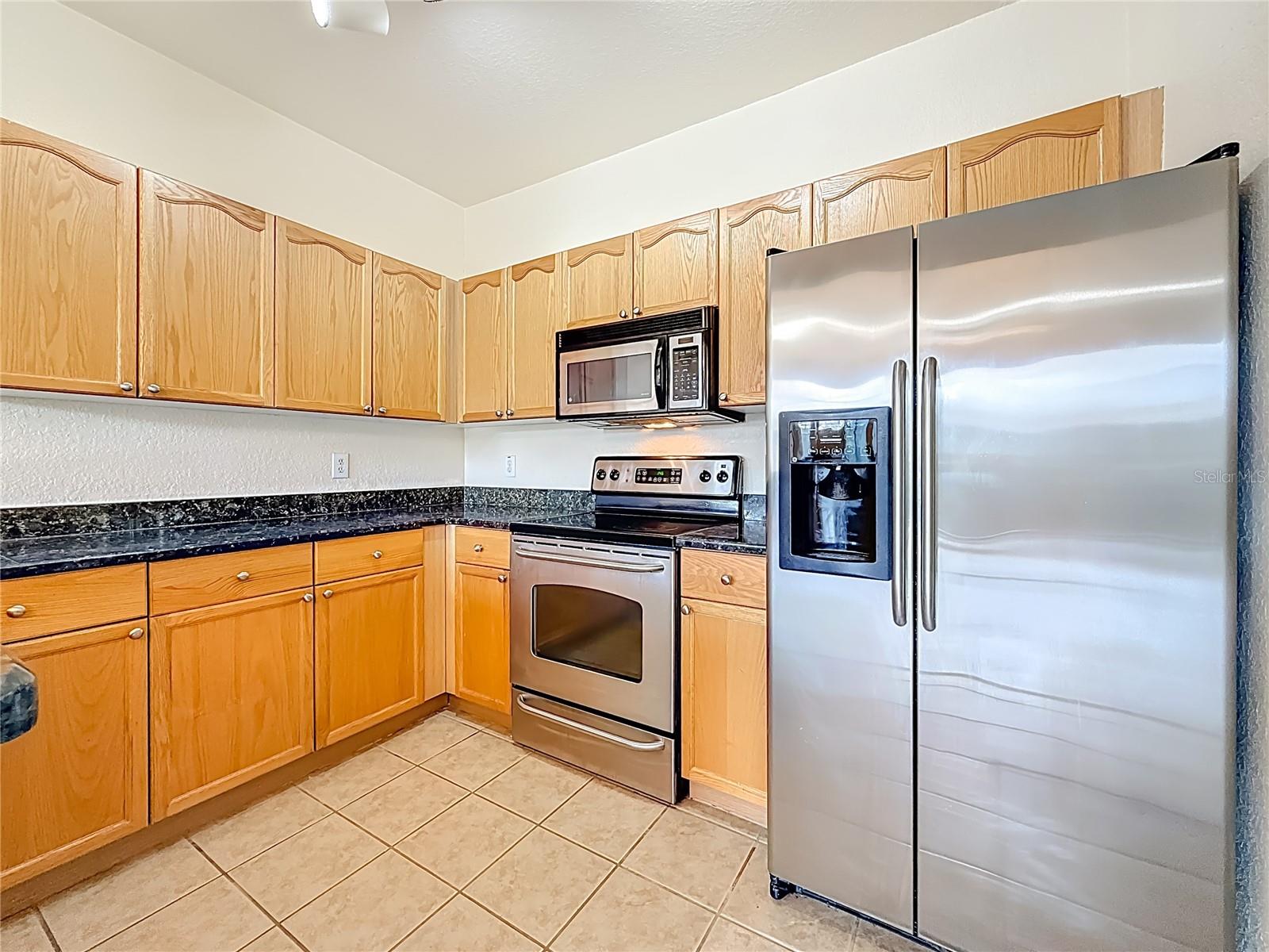OXFORD PLACE AT TAMPA PALMS A - Residential
