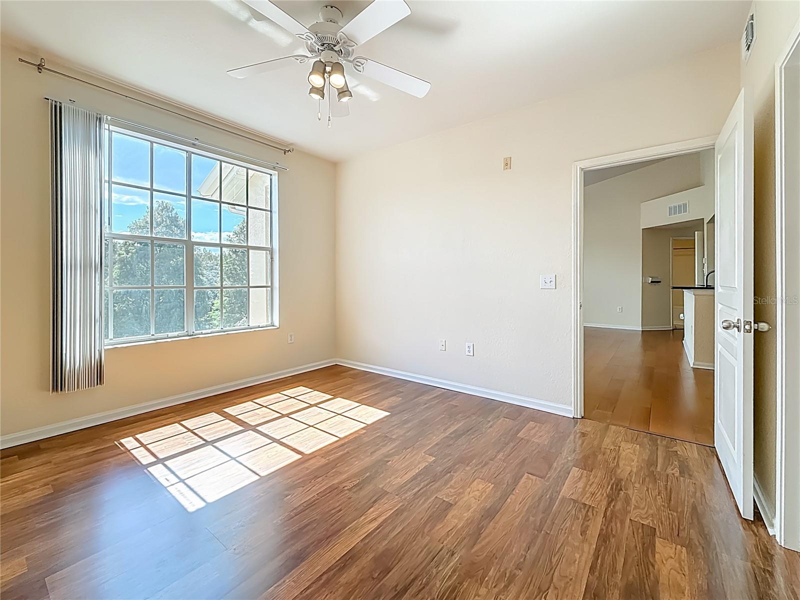 OXFORD PLACE AT TAMPA PALMS A - Residential