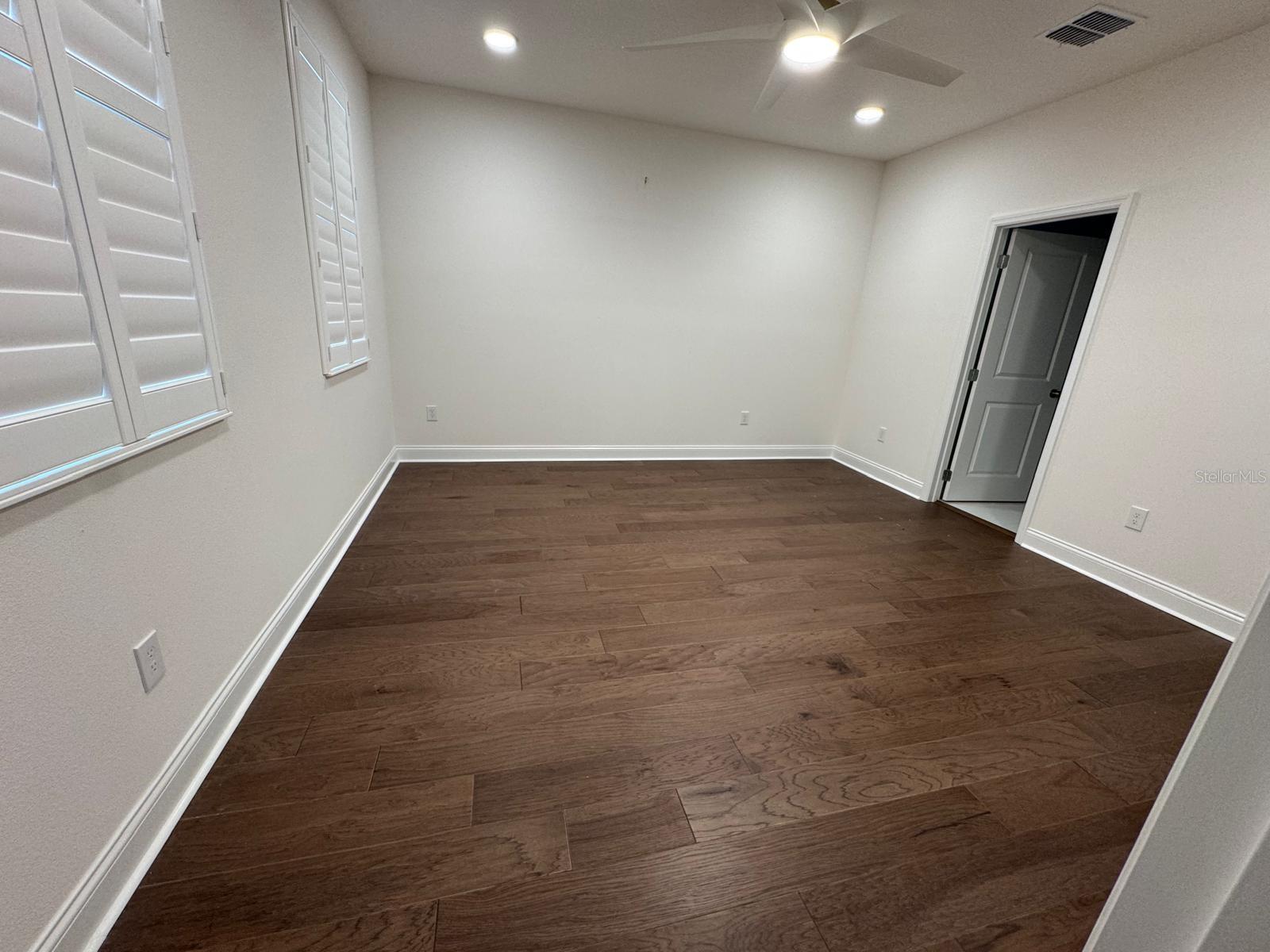 ENCORE/OVATION-PH 4B - Residential Lease