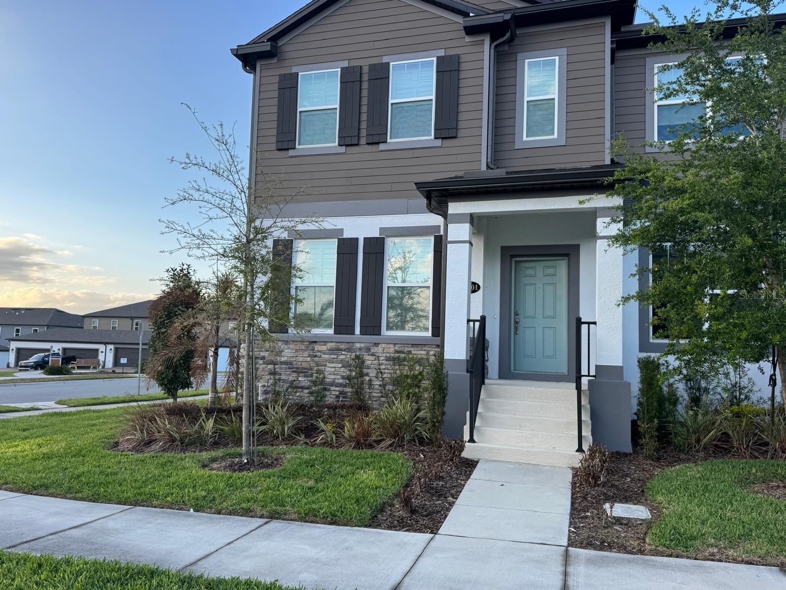 ENCORE/OVATION-PH 4B - Residential Lease