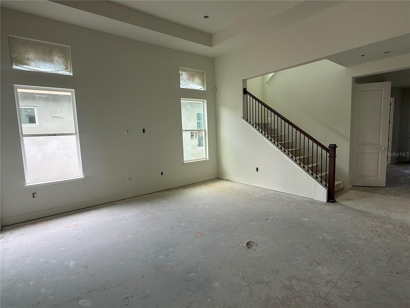10043 DULBECCO STREET