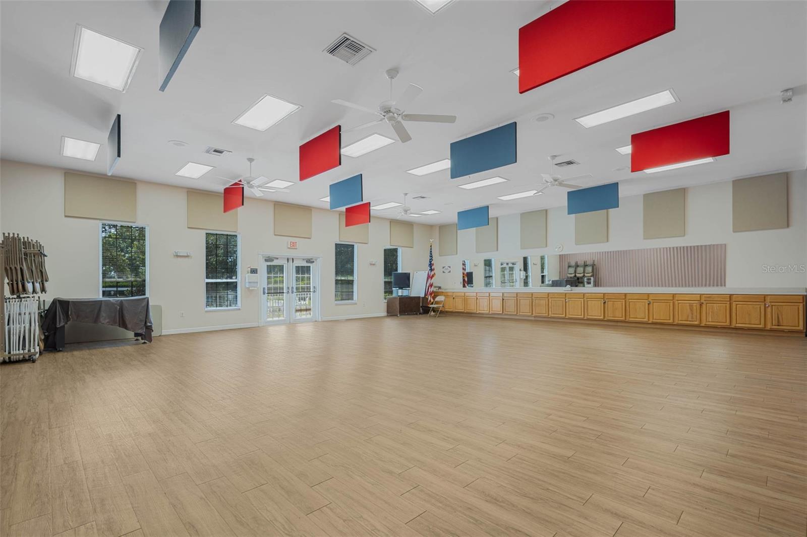 PLANTATION AT LEESBURG BELLE TERRE VILLAGE L - Residential