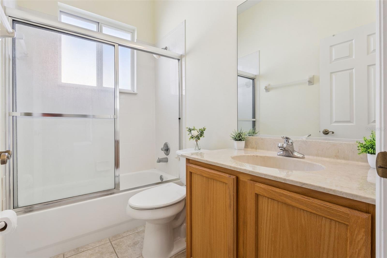 PLANTATION AT LEESBURG BELLE TERRE VILLAGE L - Residential