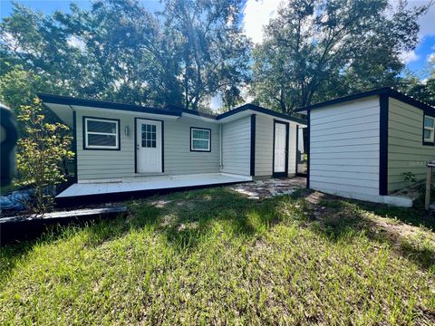 Photo of 3750 Hilltop Ln, Dunnellon, FL 34433 (MLS # O6336609)