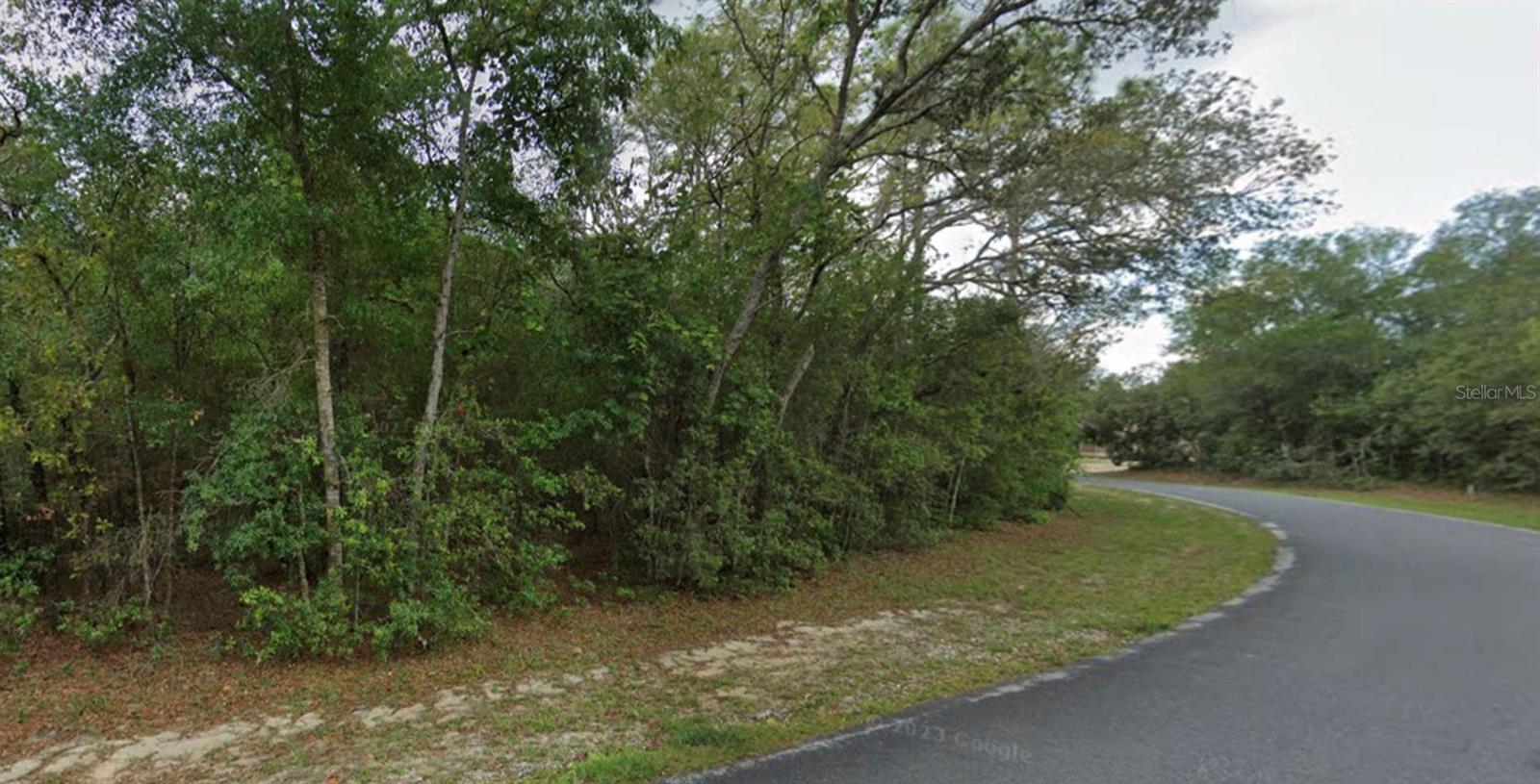 FAIRVIEW ESTATES - Land